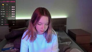 alice_jsk naked stripping on cam for live sex video chat
