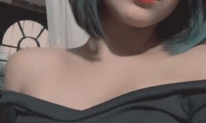 Angie_vega naked before webcam in live video chat