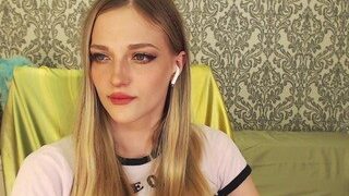 beckamoore nude on webcam in her Live Sex Chat