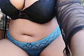chyna-sa naked stripping on cam for live sex video chat