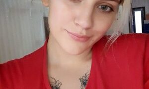 CuteMonica_ naked before webcam in live video chat