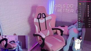 Emili_20 naked stripping on cam for live sex video chat