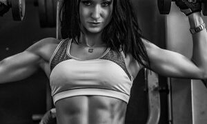 FitnessLinda naked before webcam in live video chat