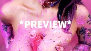 Frosting covered goth slut fucks her tight pussy PREVIEW