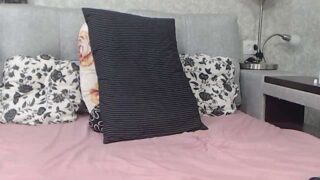 HotLexis20 naked stripping on cam for live sex video chat