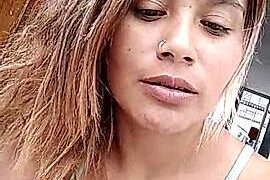 kinky_mila@xh naked stripping on cam for live sex video chat