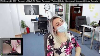 kinky_secretary naked stripping on cam for live sex video chat