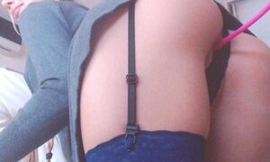 Lineagee naked before webcam in live video chat