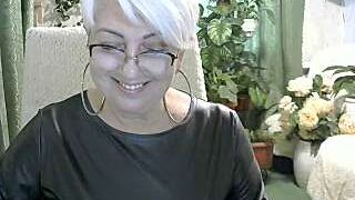 LovelyHelena naked stripping on cam for live sex video chat