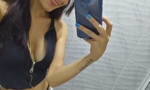 Mariana__Cute naked before webcam in live video chat