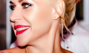 Milfa_Agata naked before webcam in live video chat