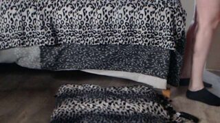 mindyjolie naked stripping on cam for live sex video chat