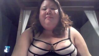 MissMomay naked stripping on cam for live sex video chat