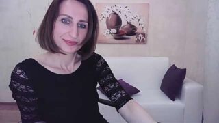 Nia_Smithh naked stripping on cam for live sex video chat