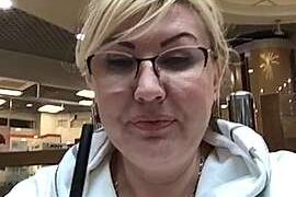 OliviaDancequeen naked stripping on cam for live sex video chat