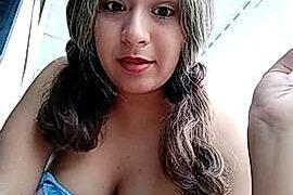 PrincessKelly02 naked stripping on cam for live sex video chat