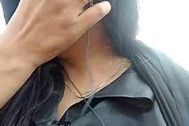 Queen-tanvii naked stripping on cam for live sex video chat