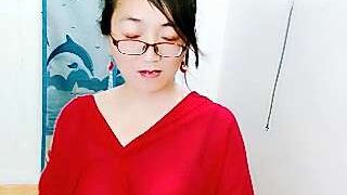 surexiaoxia naked stripping on cam for live sex video chat
