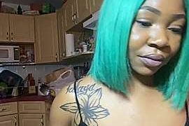 TherealRoxxyredd naked stripping on cam for live sex video chat