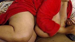 Tinagiantitz naked stripping on cam for live sex video chat