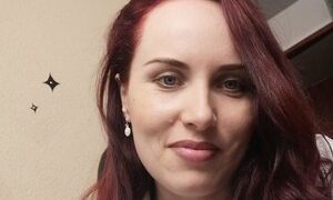 TrisMery naked before webcam in live video chat