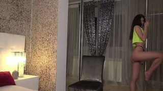 CaitlinFox naked stripping on cam for live sex video chat