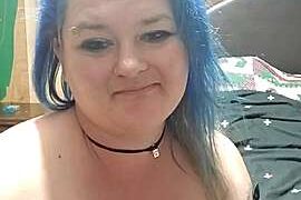 lilleypadpearl naked stripping on cam for live sex video chat