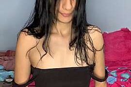 Magge-Simpson naked stripping on cam for live sex video chat