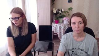 Sexy_Girlss naked stripping on cam for live sex video chat