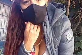 sofy_alone naked stripping on cam for live sex video chat