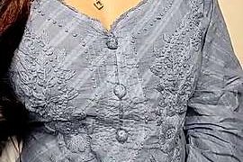 aliyaah_singh naked stripping on cam for live sex video chat