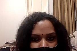 aqsaa_malik naked stripping on cam for live sex video chat