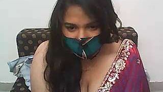 desihotsonia naked stripping on cam for live sex video chat