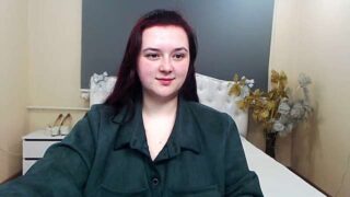 GabbySmol naked stripping on cam for live sex video chat
