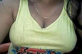 INDIANHOTQUEEN naked stripping on cam for live sex video chat