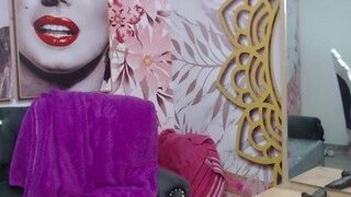 Maggie-Taylor nude on webcam in her Live Sex Chat