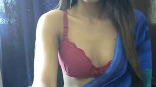 Sweet_Shreya naked stripping on cam for live sex video chat