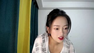 Anna-Cola naked stripping on cam for live sex video chat