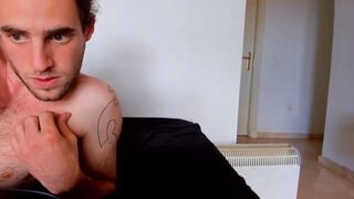 BadBums naked stripping on cam for live sex video chat