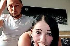 BonnyundClyde19 naked stripping on cam for live sex video chat
