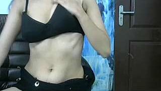 cutespicy naked stripping on cam for live sex video chat
