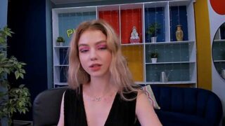ElizabethMadison naked stripping on cam for live sex video chat