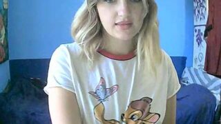 Hanna-Nawi naked stripping on cam for live sex video chat