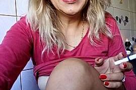 JessyBoo naked stripping on cam for live sex video chat