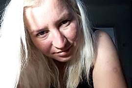 Ksenia08 naked stripping on cam for live sex video chat