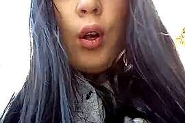 LadyRonnie naked stripping on cam for live sex video chat