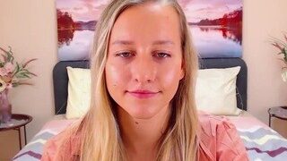 LiConda nude on webcam in her Live Sex Chat