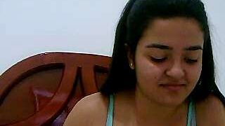 manuuzinha20 naked stripping on cam for live sex video chat
