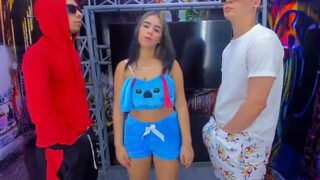 miracles_party naked stripping on cam for live sex video chat