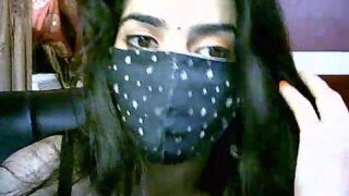 MuntahaQureshee naked stripping on cam for live sex video chat